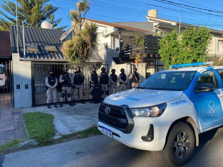 Bodas arregladas y paternidades falsas, el "menú" de la banda que vendía residencias por 30 mil dólares