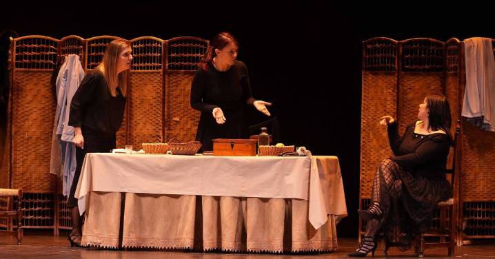 En la flor de la vida