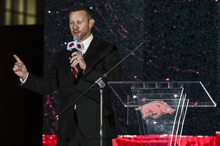Arkansas football: Silverfield adds cornerbacks coach, general manager to Razorbacks staff