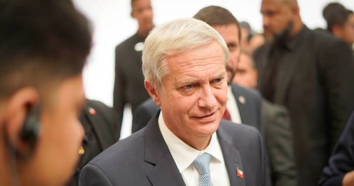 Kast afina su libreto para el debate ARCHI y busca eludir el tono confrontacional de Jara