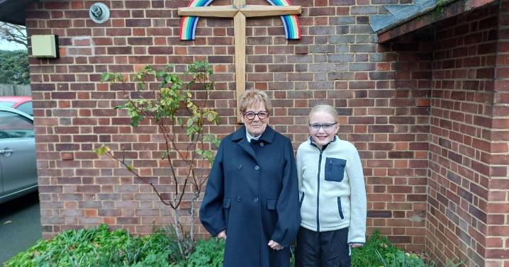 Year 6 pupil Ava's campaign for crossing at Cliff Lane