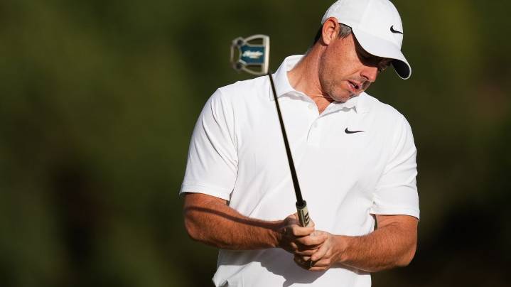 Rory McIlroy has a 'rollercoaster' 1st round at the Australian Open, shoots 1