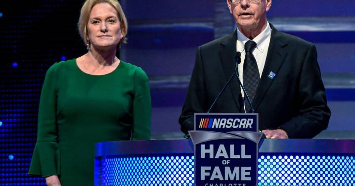 NASCAR settles federal antitrust case filed by 2 of its teams, one owned by NBA great Michael Jordan