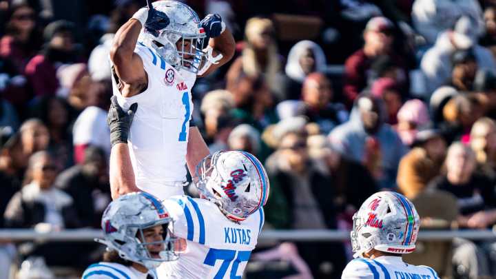 Got to make Ole Miss, Tulane playoff game? Hotel price will shock you