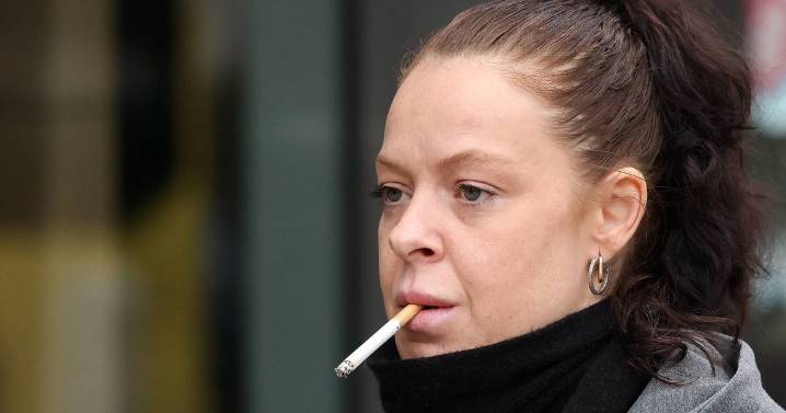 Daughter bites dad's face after ripping his prosthetic leg off in vile boozy fight