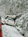 1 person injured in head-on collision on snowy Virginia road