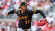 Red Sox trade for Pirates pitcher Johan Oviedo in 5
