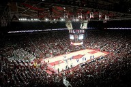 Arkansas basketball: Hogs’ turn to host Wednesday night against No. 6 Louisville