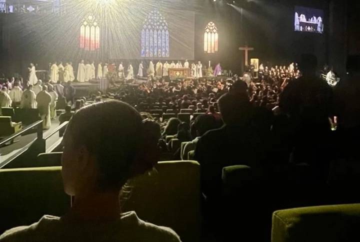 Pope Leo sends surprise video message to Australian Catholic youth festival