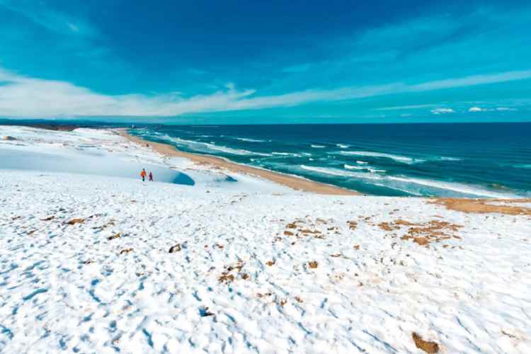 Nieve, arena y mar: el paisaje único de Hokkaido -