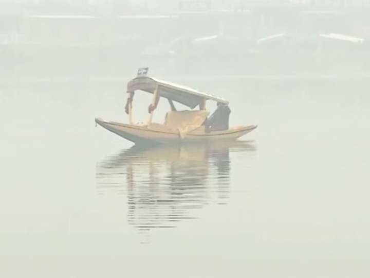 J-K: Temperature stays sub-zero in Kashmir Valley as cold wave co