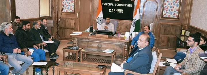 Div Com Kashmir reviews ‘Action Taken Report’ on handing over of Hotel Centaur