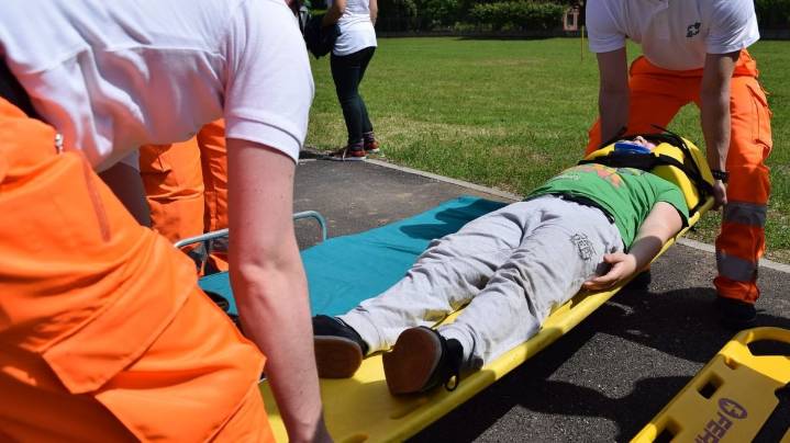 Local Mall Offering Free Stretcher Service for Shoppers During Holiday Season