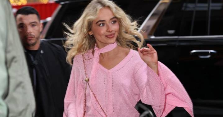 Sabrina Carpenter’s Tiny Miniskirt Plays Peekaboo Under Sweater