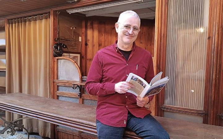 Presenten un nou llibre sobre la icònica Casa Navàs de Reus