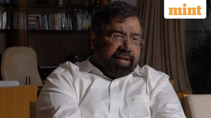 Harsh Goenka backs airlines amid chaos, netizens not impressed