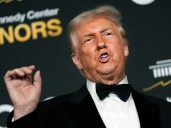 Trump says ’We’ll see’ on whether to restart trade talks with Canada