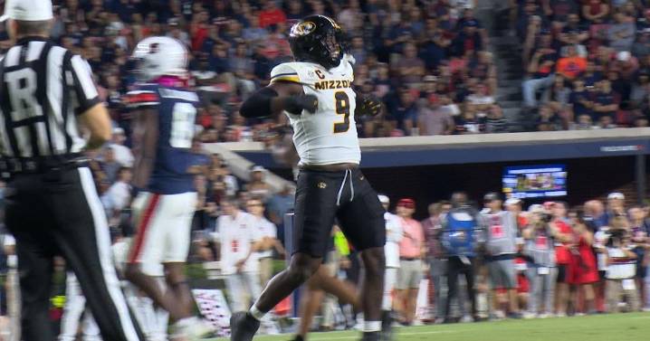 Mizzou defensive end Zion Young arrested for DWI