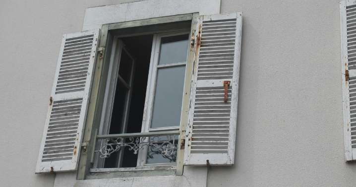 La hora más perjudicial para ventilar tu casa en invierno (y muchos lo hacen sin saberlo)