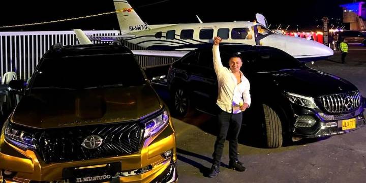 Quién es ‘el Billetudo’, el ‘influencer’ que insultó a un policía en Medellín: una carrera de lujos y excentricidades