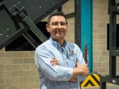 Iván Gómez, el pionero que transformó los residuos electrónicos en una industria sostenible