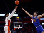 Hofstra’s guards cause havoc, help Pride beat SU in tight dome game (Ditota’s Quick Hits)