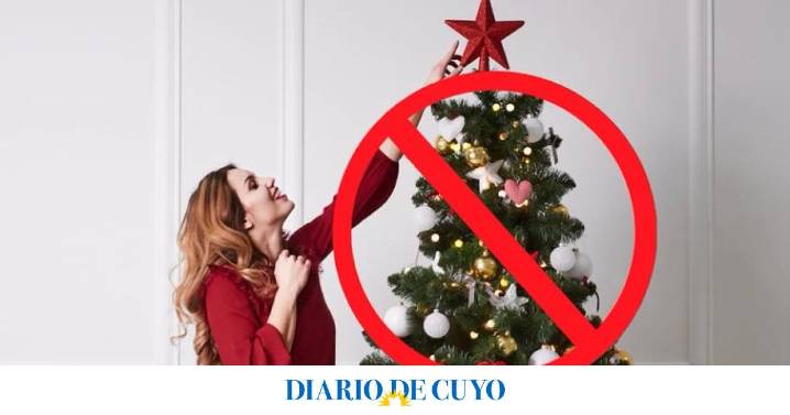 La tendencia nórdica para armar el arbolito de Navidad que optimiza el espacio