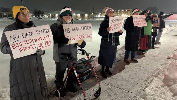 Kenosha residents share concerns over proposed Microsoft data center