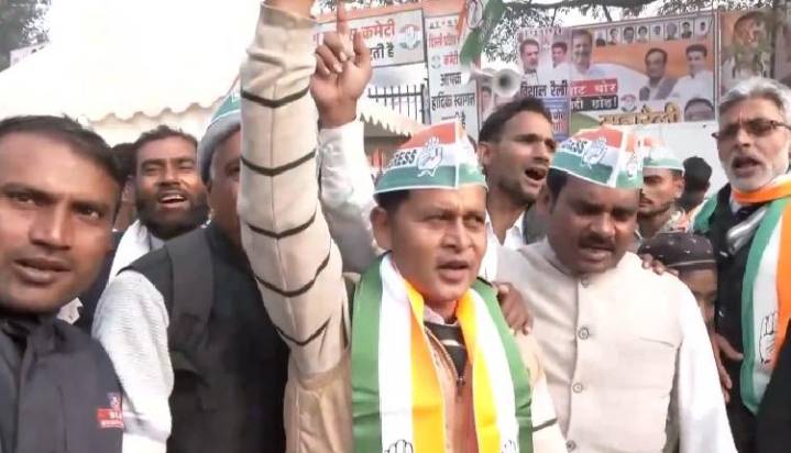 Congress Workers Raise Derogatory Slogans Against PM Modi During ‘Vote Chori’ Protest In Delhi