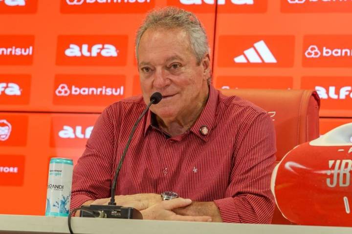 El nuevo DT de Inter de Porto Alegre hizo un comentario homofóbico y tuvo que disculparse "Grupo de m...".