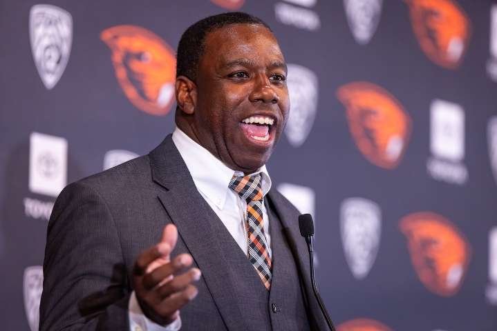 Oregon State set to fill out offensive staff with successful position coaches