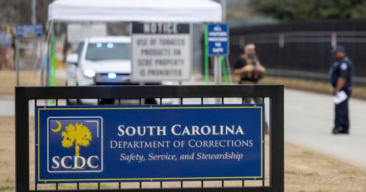 SC inmate sues, says six-month care delay left him blind