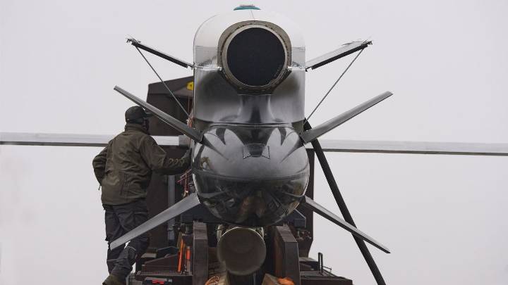 Russia attacks Ukraine as diplomatic talks continue