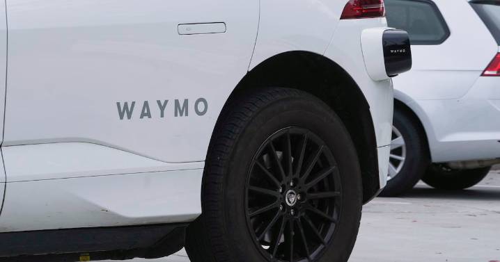 Waymo recalls self-driving vehicles for driving past stopped school buses