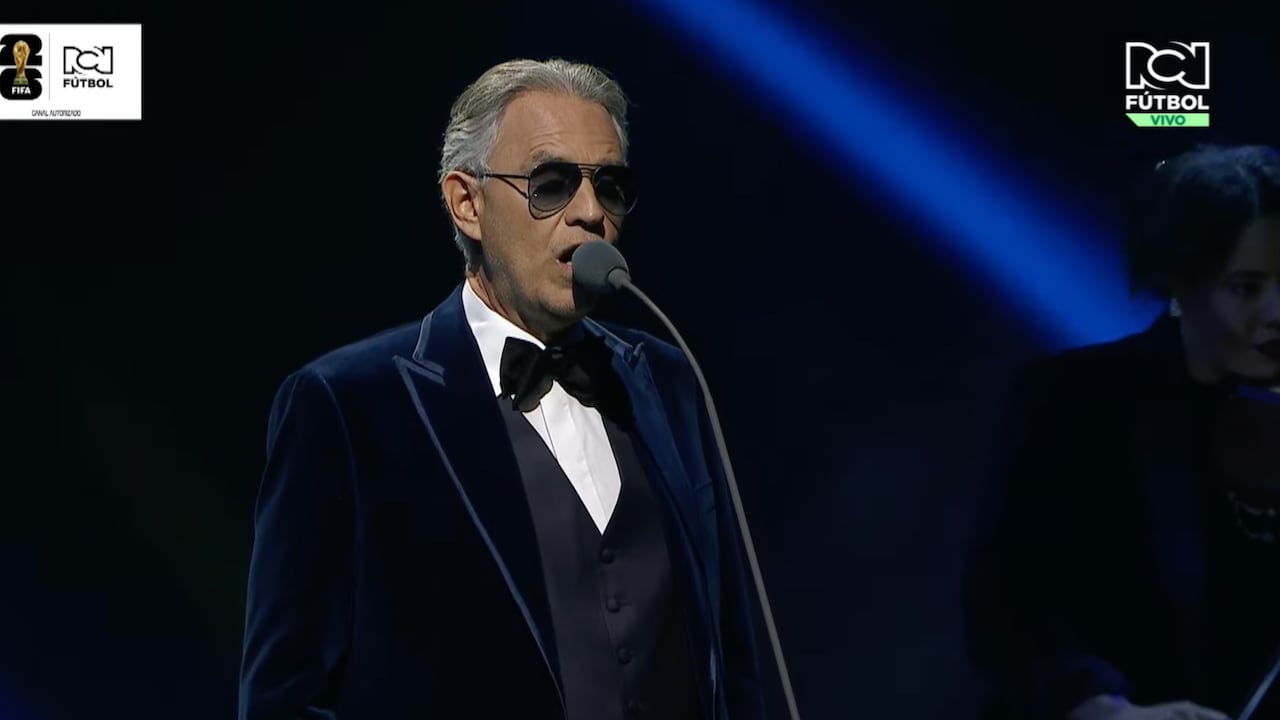 Andrea Bocelli sorprendió en el sorteo de la FIFA con impecable presentación: así se vivió el momento