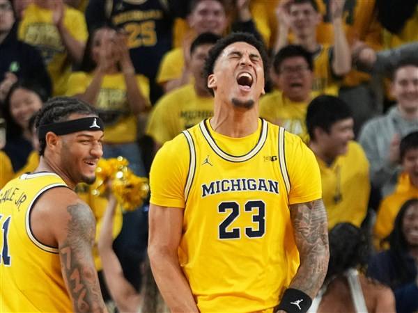 Michigan men's basketball routs Villanova 89