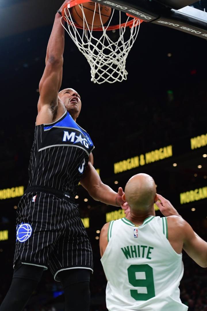 Deadspin | Magic riding high into matchup with stumbling Bulls