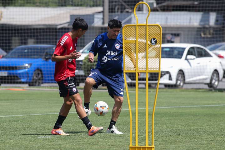 Zamorano vuelve a jugar en las canchas de Pinto Durán: “Es una alegría volver a nuestra casa”