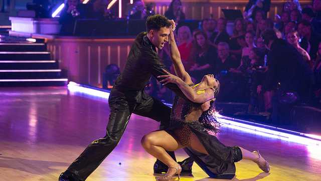 'Dancing with the Stars' pro joins KETV to discuss upcoming live show in Omaha