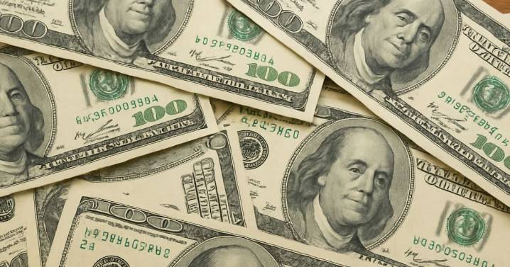 Precio del dólar hoy viernes 12 de diciembre: peso mexicano se mantiene bajo presión del mercado