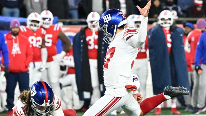 What Was That?! Giants Mocked For Embarrassing Field Goal Attempt