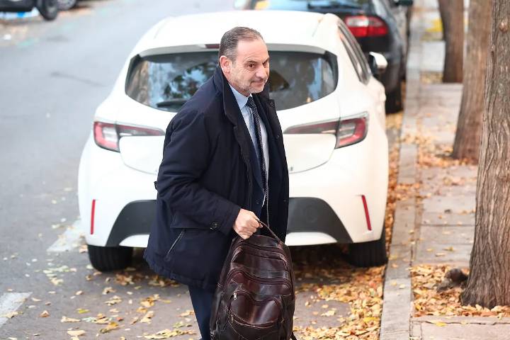 El Supremo confirma el procesamiento de Ábalos: da vía libre al juez para sentarlo en el banquillo y ya no podrá cobrar ni votar como diputado