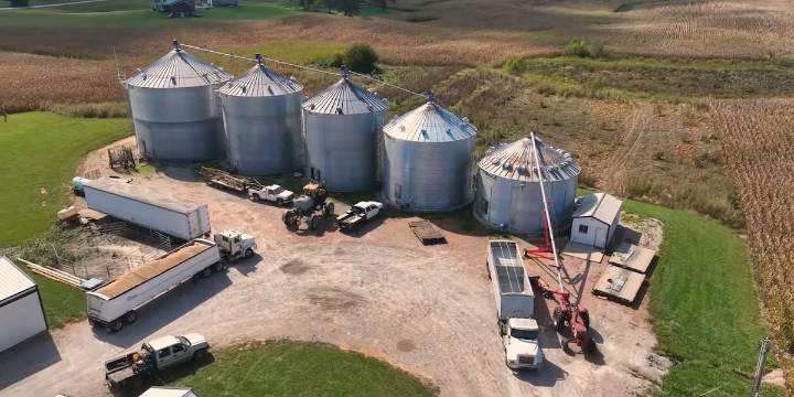 WAVE Country farmer responds to $12 billion Trump assistance package