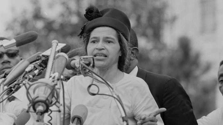 Newly discovered Rosa Parks photos show activism 10 years after bus boycott