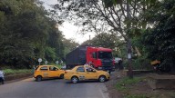 Taxistas protestan en Yopal por aumento en el costo de la molécula de gas; bloqueos afectan movilidad hacia el norte y Arauca