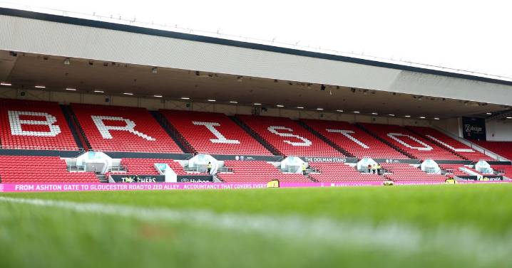 Bristol City v Leicester City live team news and match updates