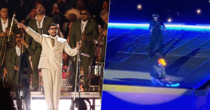‘¡Barrió el piso con la... cadera!’ Bad Bunny sufre caída en ‘La Casita’ durante su show en CDMX (VIDEO)