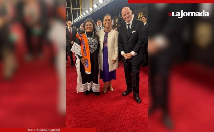 Claudia Sheinbaum llega a la alfombra roja del sorteo del Mundial 2026