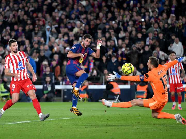 Barcelona extend lead at top of La Liga with 3-1 win over Atletico Madrid