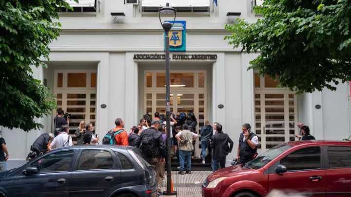 Además de la AFA, cuáles son los clubes que fueron allanados por la causa Sur Finanzas